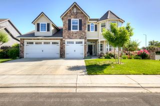 3118 Poe Avenue, Clovis, CA 93619