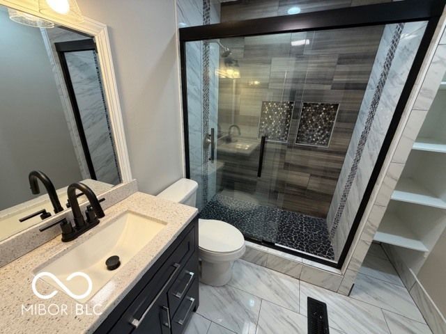 6402 E Meadowlark Drive, Indianapolis, IN 46226