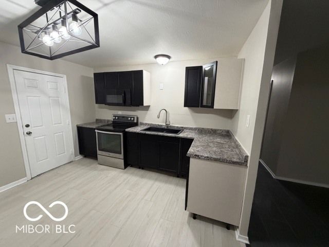 6402 E Meadowlark Drive, Indianapolis, IN 46226