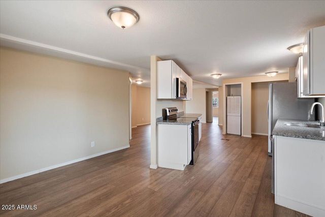 320 E McKellips Road 211, Mesa, AZ 85201