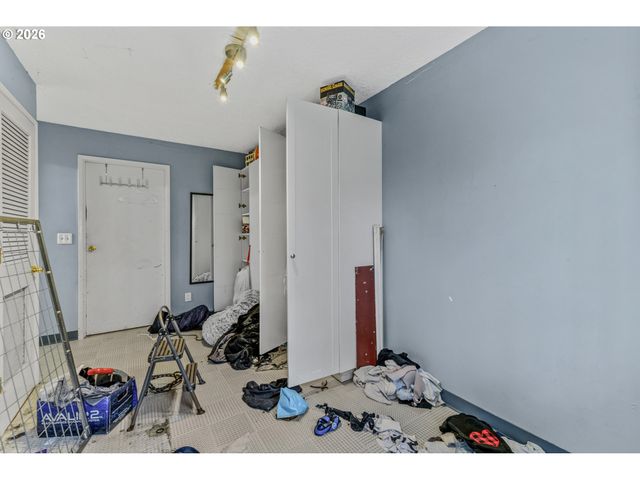 1025 Ne 176TH Ave, Portland, OR 97230