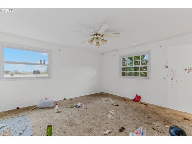 1025 Ne 176TH Ave, Portland, OR 97230