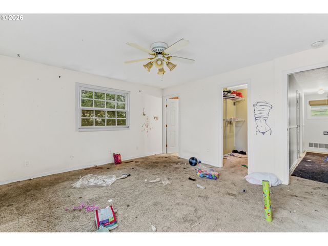 1025 Ne 176TH Ave, Portland, OR 97230