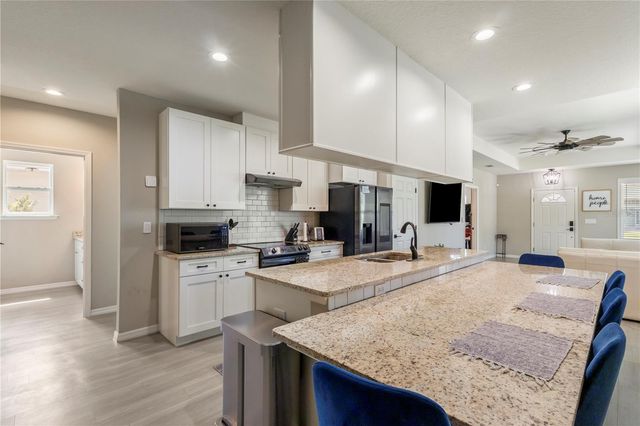 305 W 9TH STREET, Lakeland, FL 33805