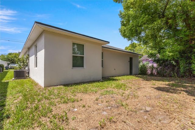 305 W 9TH STREET, Lakeland, FL 33805