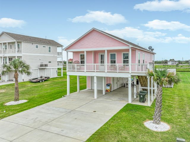 2515 103rd Street, Galveston, TX 77554