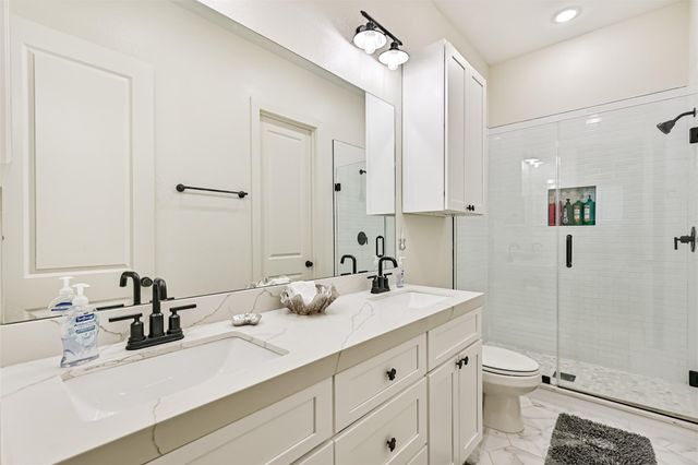 2515 103rd Street, Galveston, TX 77554