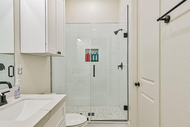 2515 103rd Street, Galveston, TX 77554