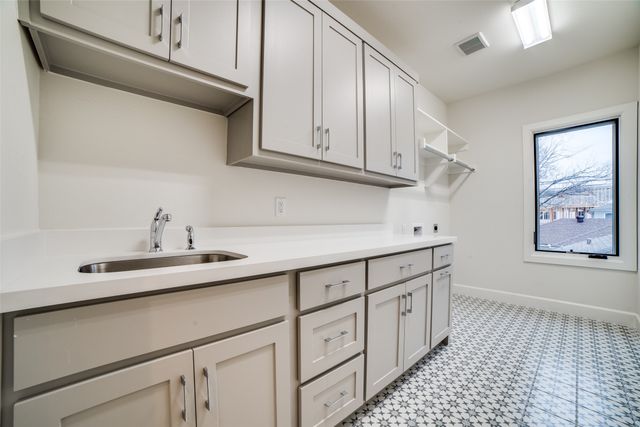 4403 Glenwick Lane, University Park, TX 75205