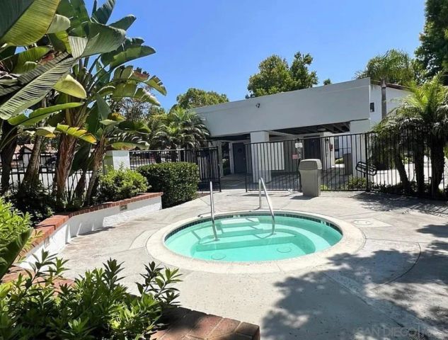 3533 Voyager, San Diego, CA 92130