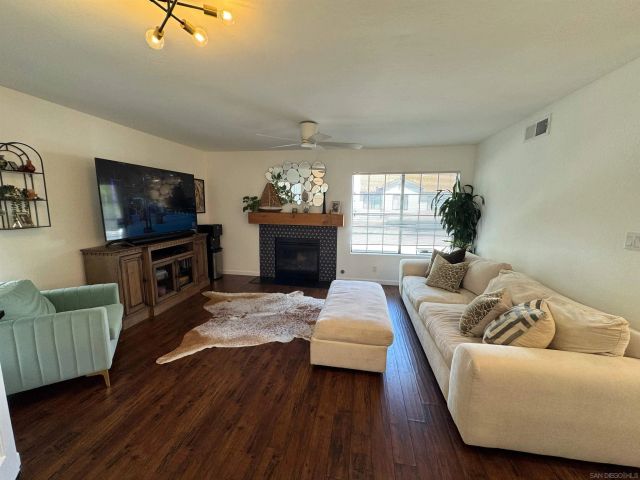 3533 Voyager, San Diego, CA 92130