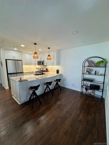 3533 Voyager, San Diego, CA 92130