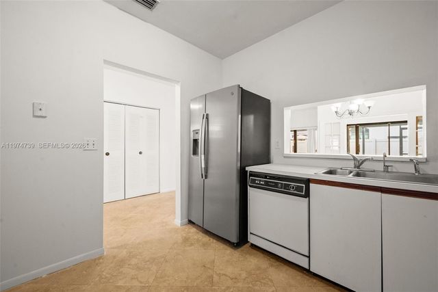 21190 Mainsail Cir 17A, Aventura, FL 33180