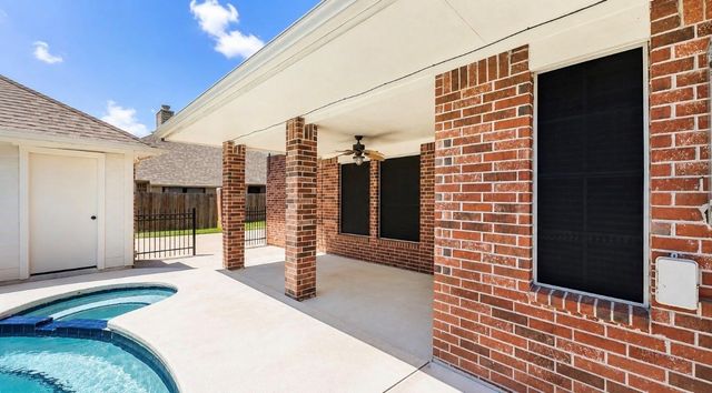 5727 Malcomboro Drive, Houston, TX 77041