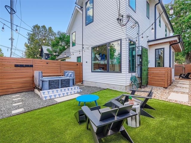 512 Sacramento DR A, Austin, TX 78704