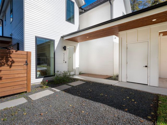 512 Sacramento DR A, Austin, TX 78704