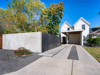 512 Sacramento DR A, Austin, TX 78704