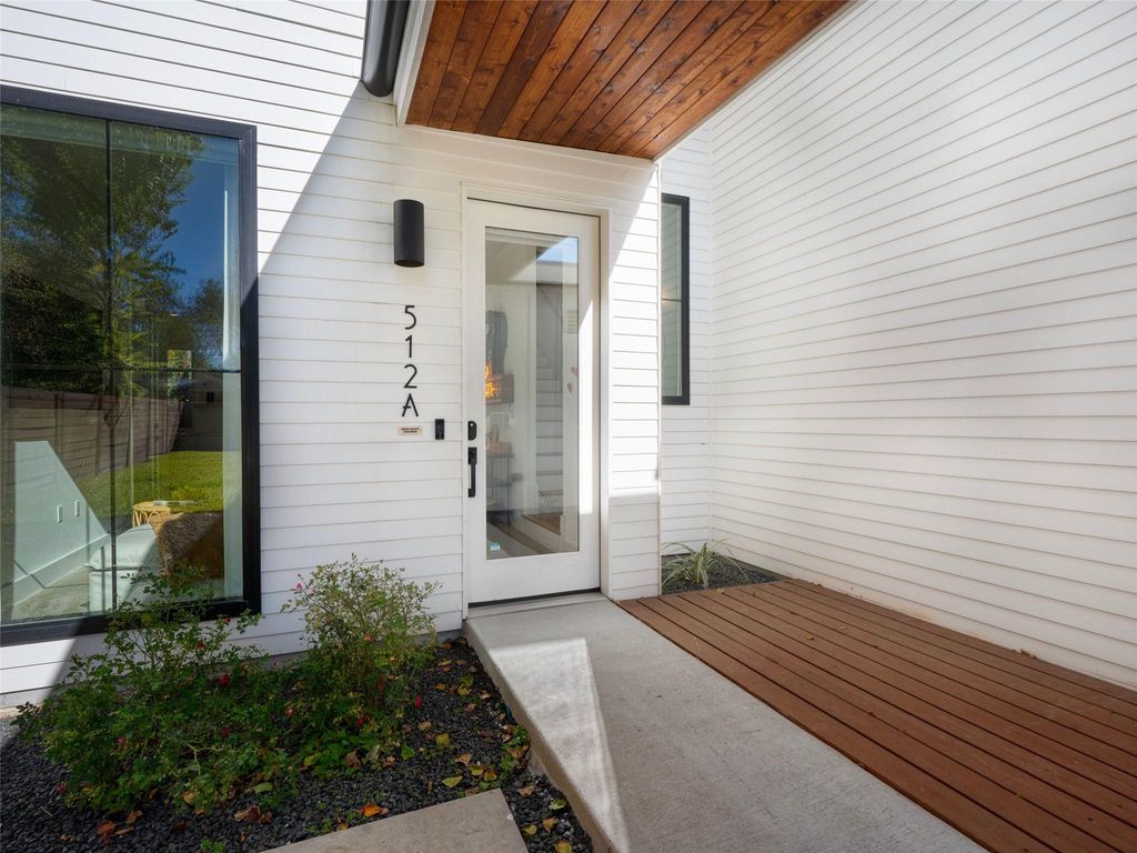 512 Sacramento DR A, Austin, TX 78704