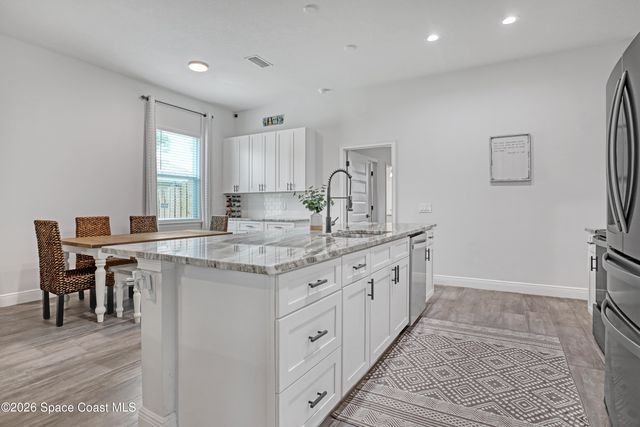 910 Windmill Street SE, Palm Bay, FL 32909