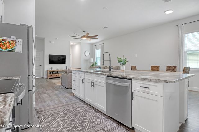 910 Windmill Street SE, Palm Bay, FL 32909