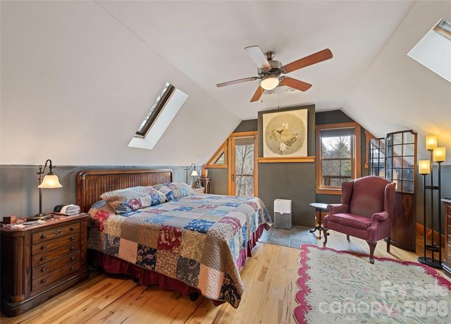 553 River Bend Drive, Mars Hill, NC 28754