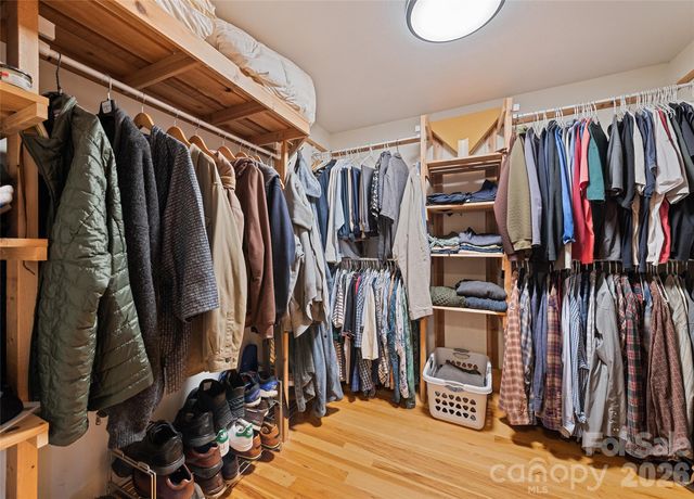 553 River Bend Drive, Mars Hill, NC 28754