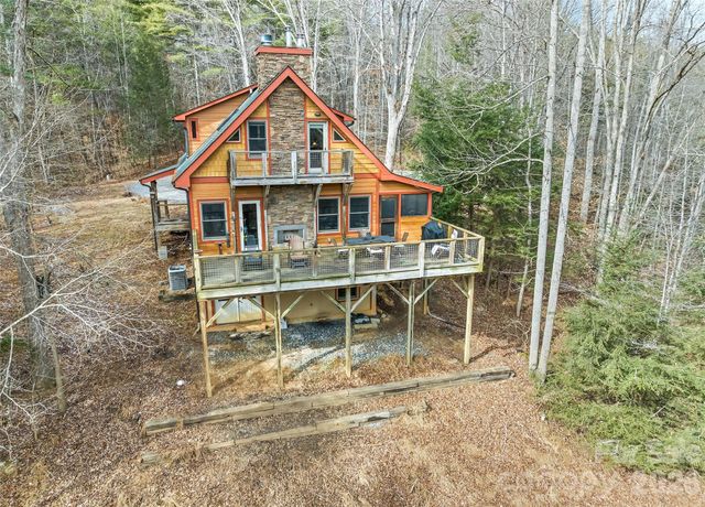 553 River Bend Drive, Mars Hill, NC 28754