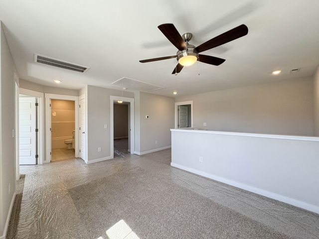 228 Hudson Dr, Gallatin, TN 37066
