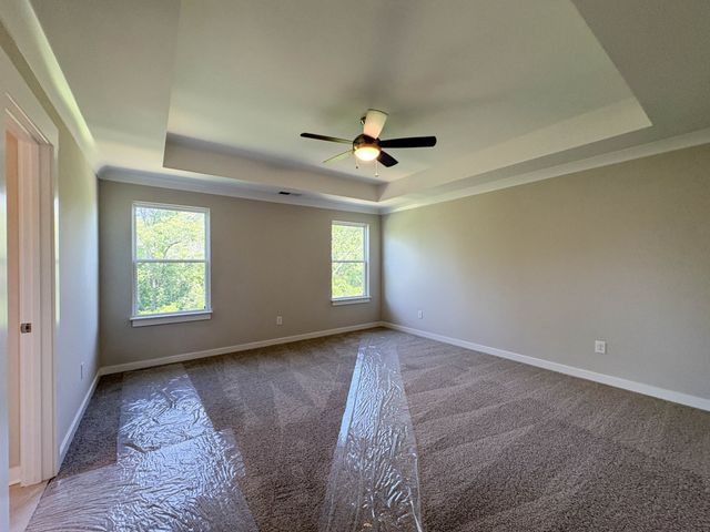 228 Hudson Dr, Gallatin, TN 37066