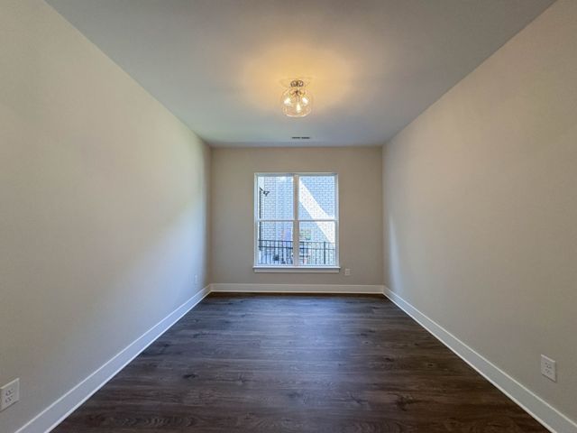 228 Hudson Dr, Gallatin, TN 37066