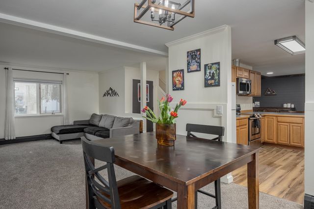 1250 SUTTON LOOP, Fairbanks, AK 99701