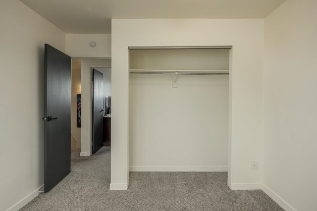 1250 SUTTON LOOP, Fairbanks, AK 99701