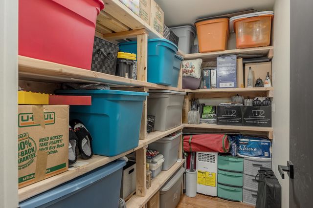 1250 SUTTON LOOP, Fairbanks, AK 99701