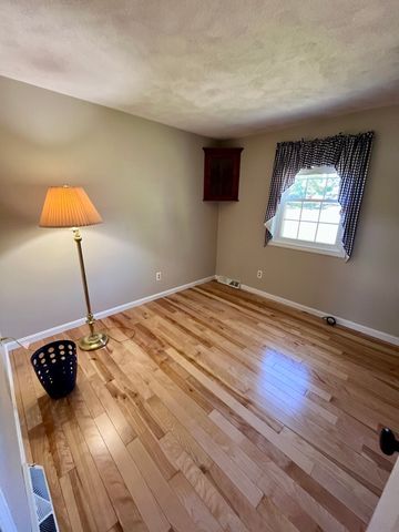 191 E Broadway, Haverhill, MA 01830