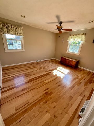 191 E Broadway, Haverhill, MA 01830