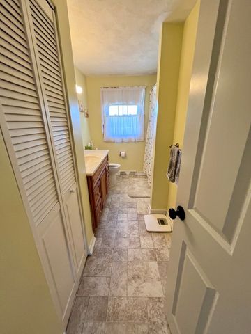 191 E Broadway, Haverhill, MA 01830