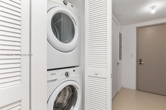 488 NE 18th St 2802, Miami, FL 33132