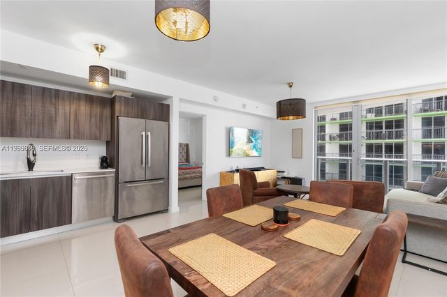 488 NE 18th St 2802, Miami, FL 33132