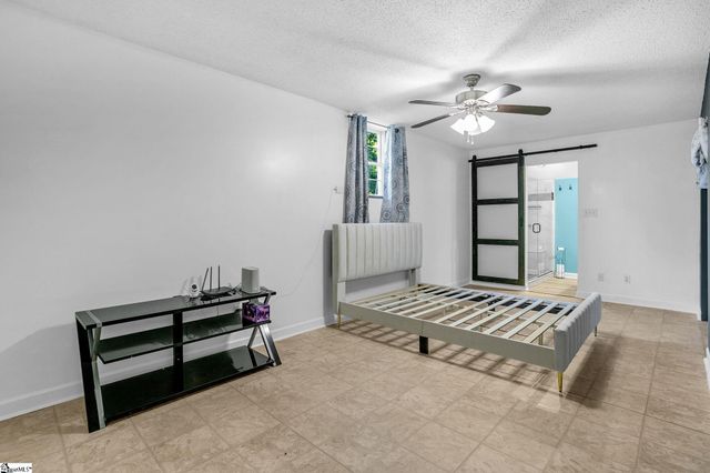 145 Austin Place Drive, Boiling Springs, SC 29319