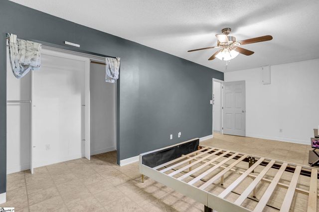 145 Austin Place Drive, Boiling Springs, SC 29319