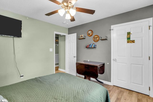 145 Austin Place Drive, Boiling Springs, SC 29319