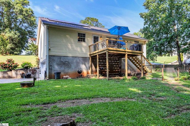 145 Austin Place Drive, Boiling Springs, SC 29319