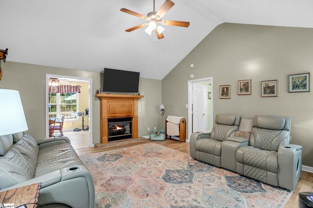 145 Austin Place Drive, Boiling Springs, SC 29319