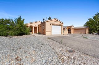 1045 HARRISON Drive NE, Rio Rancho, NM 87144