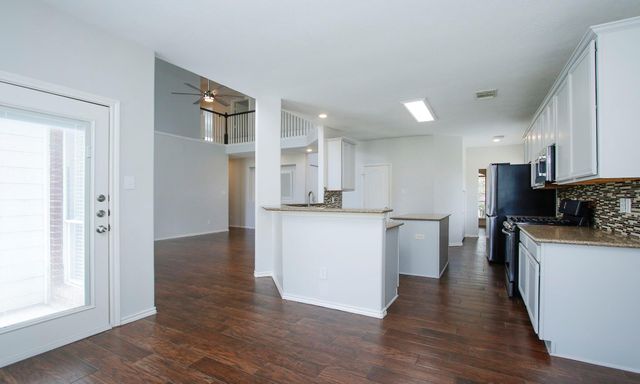 10314 Cliff Haven Court, Houston, TX 77095