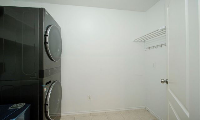 10314 Cliff Haven Court, Houston, TX 77095