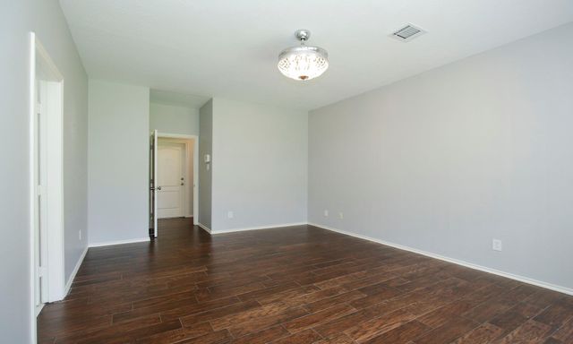 10314 Cliff Haven Court, Houston, TX 77095