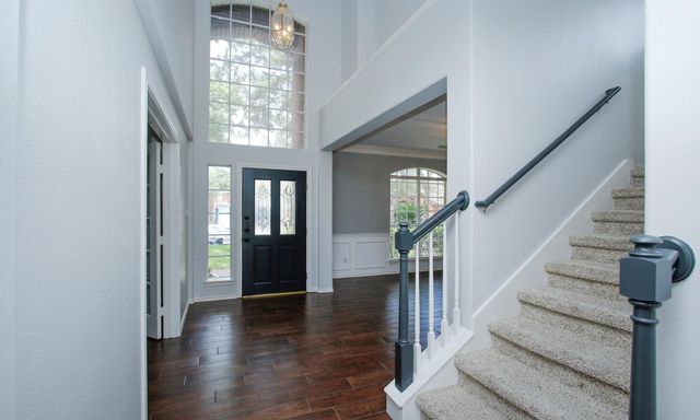 10314 Cliff Haven Court, Houston, TX 77095