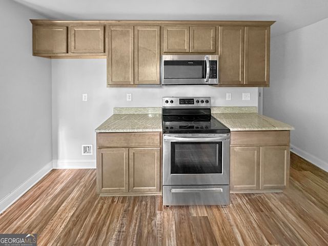160 Deerfield Trace, Barnesville, GA 30204