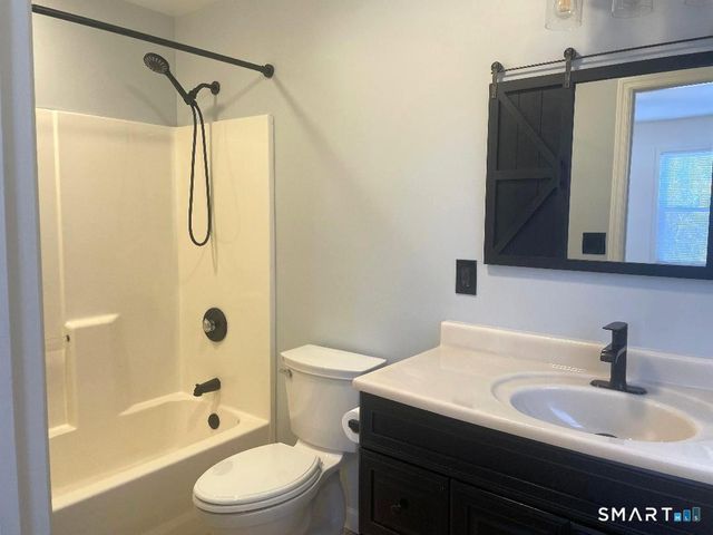 350 Access Road, Stratford, CT 06615